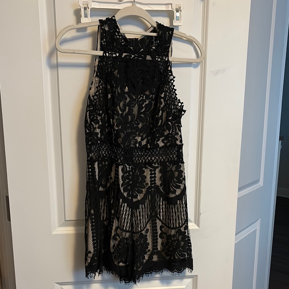 Black Lace Sleeveless Dress